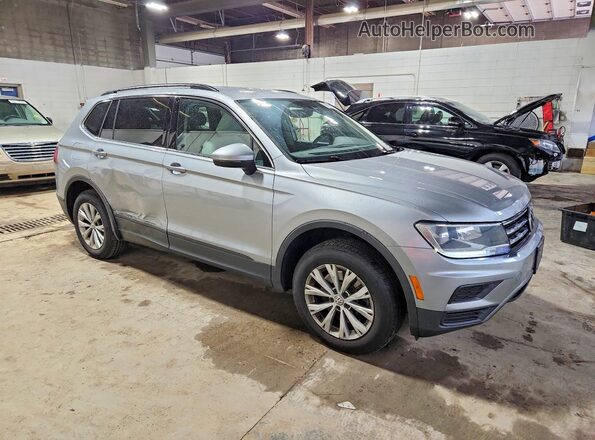 3VV2B7AX8KM081838 2019 VOLKSWAGEN TIGUAN Silver 