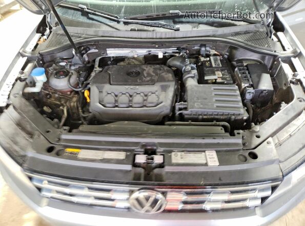 3VV2B7AX8KM081838 2019 VOLKSWAGEN TIGUAN Silver 
