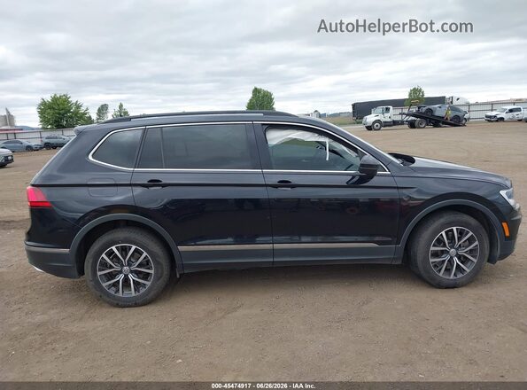 3VV2B7AX8LM017817 2020 VOLKSWAGEN TIGUAN Черный Вид задней части салона