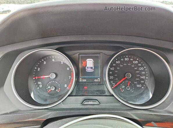 3VV2B7AX8LM089956 2020 VOLKSWAGEN TIGUAN Black ხელსაწყოთა პანელის ხედი