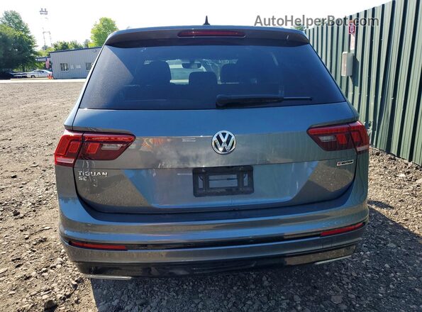 3VV2B7AX8LM158855 2020 VOLKSWAGEN TIGUAN Gray Հետևի տեսք