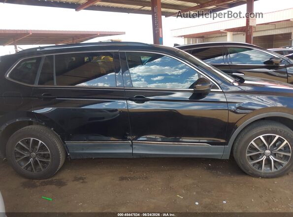3VV2B7AX8MM048079 2021 VOLKSWAGEN TIGUAN Черный Вид задней части салона