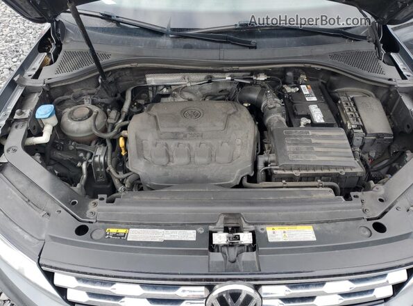 3VV2B7AX8MM090638 2021 VOLKSWAGEN TIGUAN Gray 