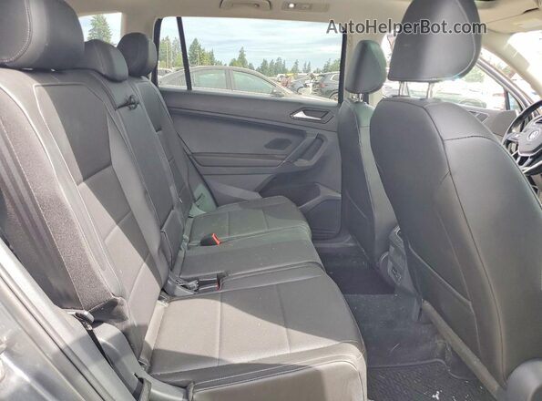 3VV2B7AX9JM076999 2018 VOLKSWAGEN TIGUAN Gray 