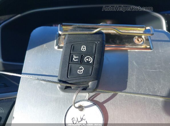 3VV2C7B27SM083838 2025 VOLKSWAGEN TAOS Black Widok deski rozdzielczej