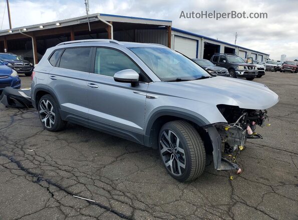 3VV2X7B20NM072950 2022 VOLKSWAGEN TAOS Серебряный Передняя правая четверть