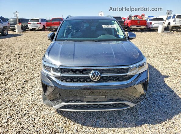 3VV2X7B26NM031075 2022 VOLKSWAGEN TAOS Gray Widok z przodu