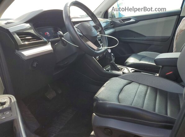 3VV2X7B26NM031075 2022 VOLKSWAGEN TAOS Gray Widok wnętrza z przodu