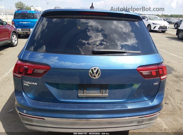 3VV3B7AX0JM021135 2018 VOLKSWAGEN TIGUAN Blue 
