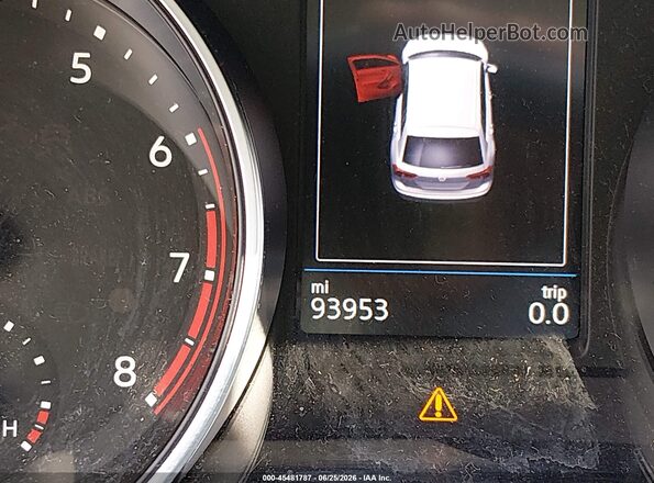 3VV3B7AX0JM021135 2018 VOLKSWAGEN TIGUAN Blue 