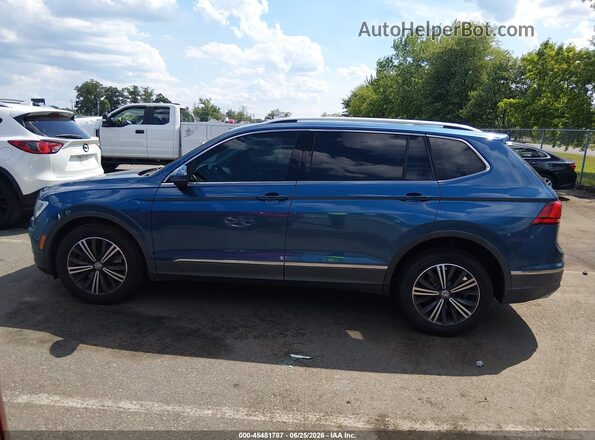 3VV3B7AX0JM021135 2018 VOLKSWAGEN TIGUAN Blue Vista interior de 360 grados