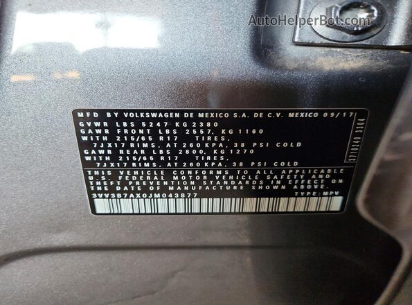 3VV3B7AX0JM043877 2018 VOLKSWAGEN TIGUAN Gray 