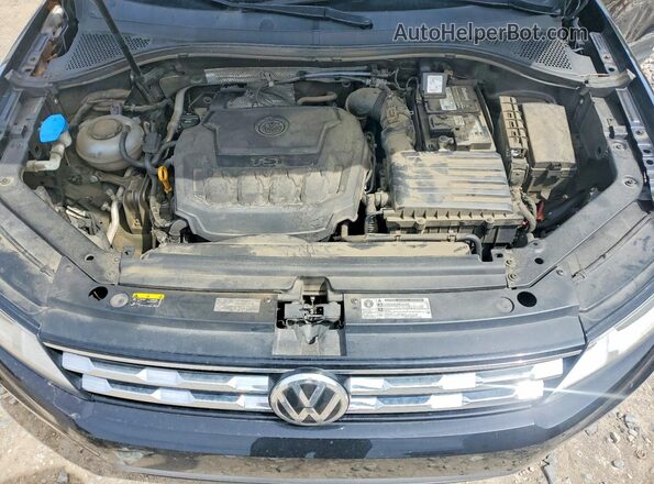 3VV3B7AX0JM128895 2018 VOLKSWAGEN TIGUAN Black 