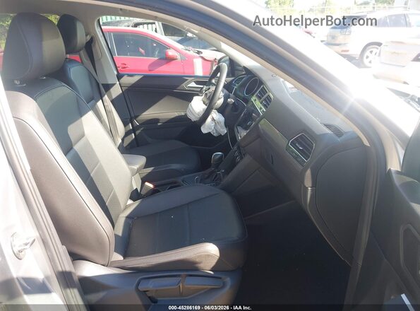 3VV3B7AX0LM145179 2020 VOLKSWAGEN TIGUAN Silver Vista interior delantera