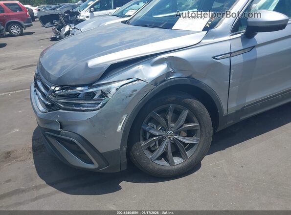3VV3B7AX0PM139422 2023 VOLKSWAGEN TIGUAN Silver წინა ხედი