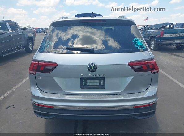 3VV3B7AX0PM139422 2023 VOLKSWAGEN TIGUAN Silver 