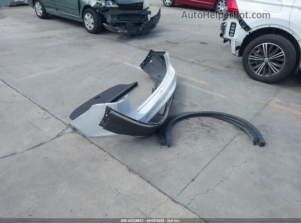 3VV3B7AX1JM015196 2018 VOLKSWAGEN TIGUAN Белый 
