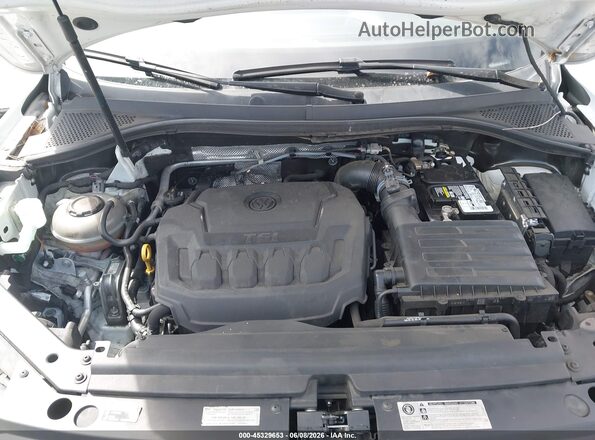 3VV3B7AX1JM015196 2018 VOLKSWAGEN TIGUAN Белый 