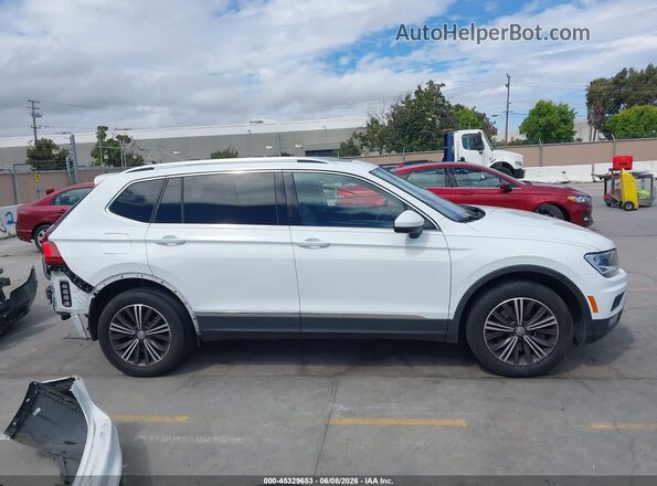 3VV3B7AX1JM015196 2018 VOLKSWAGEN TIGUAN Белый 