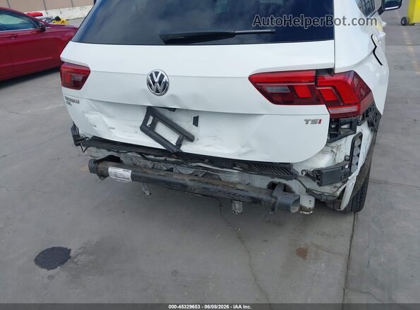 3VV3B7AX1JM015196 2018 VOLKSWAGEN TIGUAN Белый 