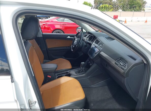 3VV3B7AX1JM015196 2018 VOLKSWAGEN TIGUAN Белый 