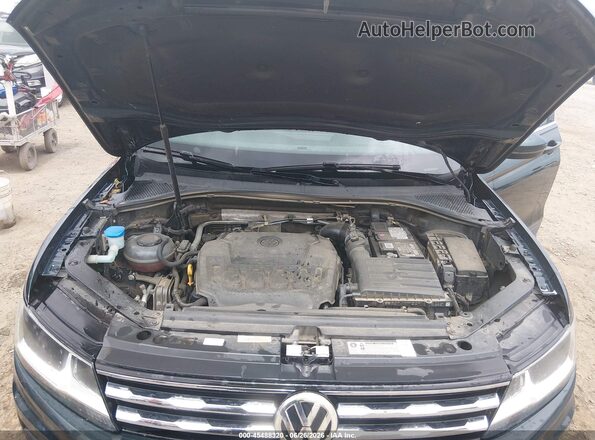 3VV3B7AX1KM126901 2019 VOLKSWAGEN TIGUAN Green Widok z tyłu