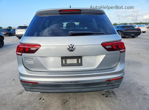 3VV3B7AX1LM092900 2020 VOLKSWAGEN TIGUAN Silver Հետևի տեսք