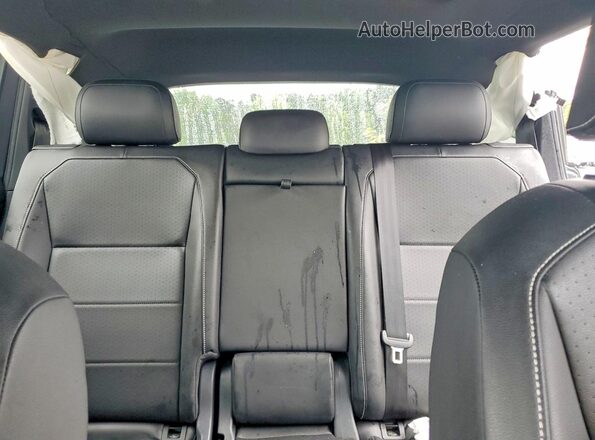 3VV3B7AX1MM051622 2021 VOLKSWAGEN TIGUAN Gray უკანა სავარძლების ხედი
