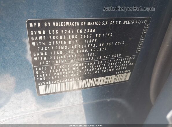 3VV3B7AX2JM109796 2018 VOLKSWAGEN TIGUAN Синий Вид подкапотного пространства