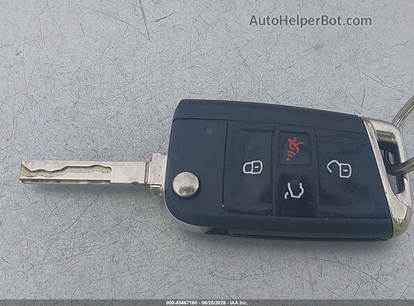 3VV3B7AX2LM091867 2020 VOLKSWAGEN TIGUAN White Widok deski rozdzielczej