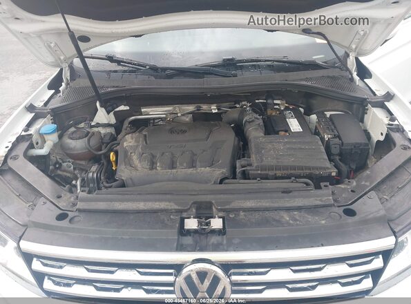 3VV3B7AX2LM091867 2020 VOLKSWAGEN TIGUAN White Widok z tyłu
