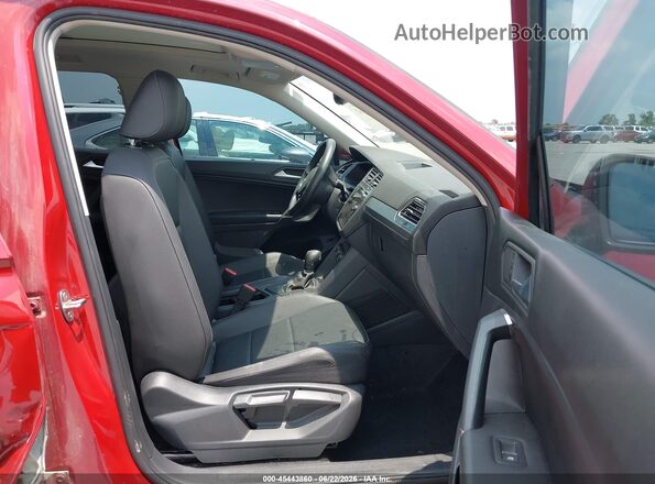 3VV3B7AX2LM115651 2020 VOLKSWAGEN TIGUAN Red Widok wnętrza z przodu