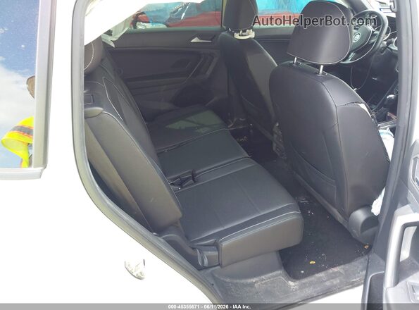 3VV3B7AX2MM002557 2021 VOLKSWAGEN TIGUAN Белый Вид наклейки с VIN-кодом