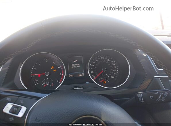 3VV3B7AX2MM080224 2021 VOLKSWAGEN TIGUAN White Vista de los asientos traseros
