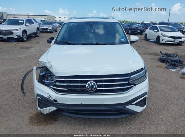 3VV3B7AX2NM080225 2022 VOLKSWAGEN TIGUAN White Widok zestawu wskaźników