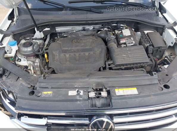 3VV3B7AX2NM080225 2022 VOLKSWAGEN TIGUAN White Widok z tyłu