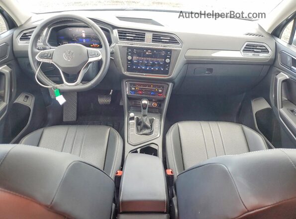 3VV3B7AX2RM113858 2024 VOLKSWAGEN TIGUAN Серый Вид панели приборов