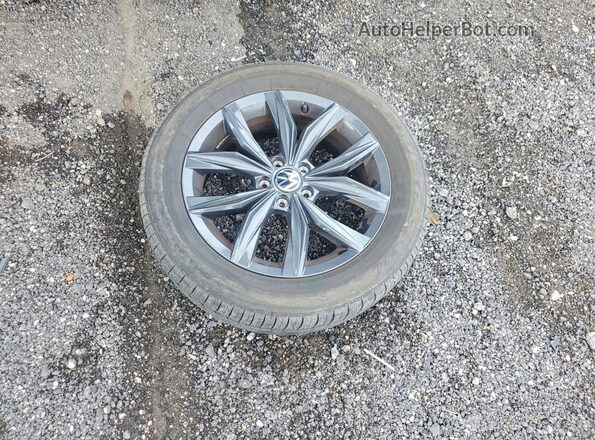3VV3B7AX2RM113858 2024 VOLKSWAGEN TIGUAN Серый Вид наклейки с VIN-кодом