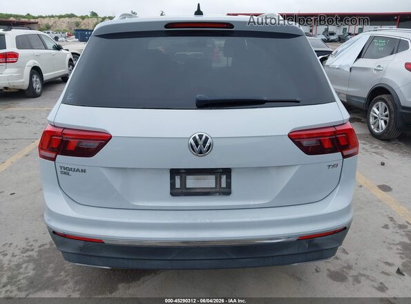 3VV3B7AX3JM091387 2018 VOLKSWAGEN TIGUAN Серый 