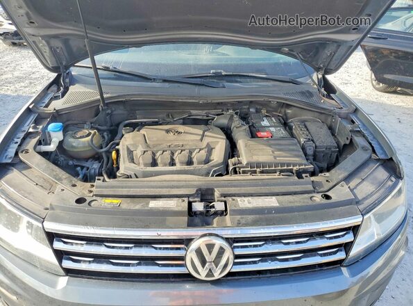3VV3B7AX3JM185477 2018 VOLKSWAGEN TIGUAN Серый 