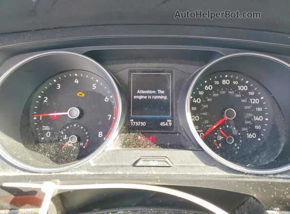 3VV3B7AX3JM185477 2018 VOLKSWAGEN TIGUAN Серый 