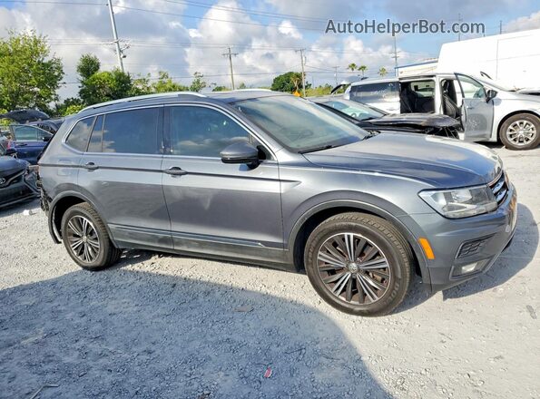 3VV3B7AX3JM185477 2018 VOLKSWAGEN TIGUAN Серый 
