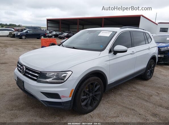 3VV3B7AX3JM188007 2018 VOLKSWAGEN TIGUAN Silver 