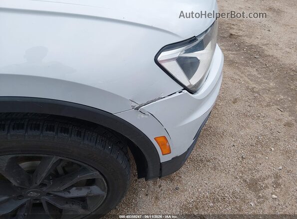 3VV3B7AX3JM188007 2018 VOLKSWAGEN TIGUAN Silver 