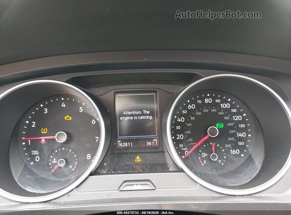 3VV3B7AX3KM005657 2019 VOLKSWAGEN TIGUAN White უკანა სავარძლების ხედი