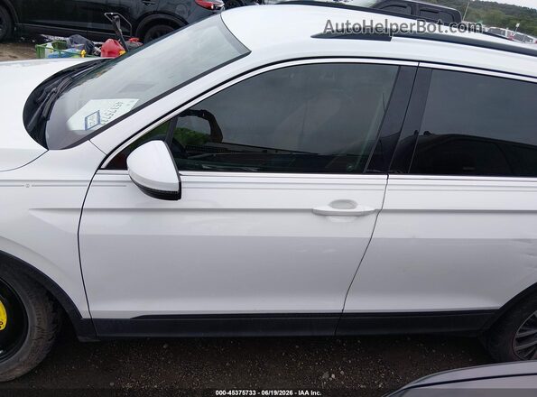 3VV3B7AX3KM005657 2019 VOLKSWAGEN TIGUAN White 