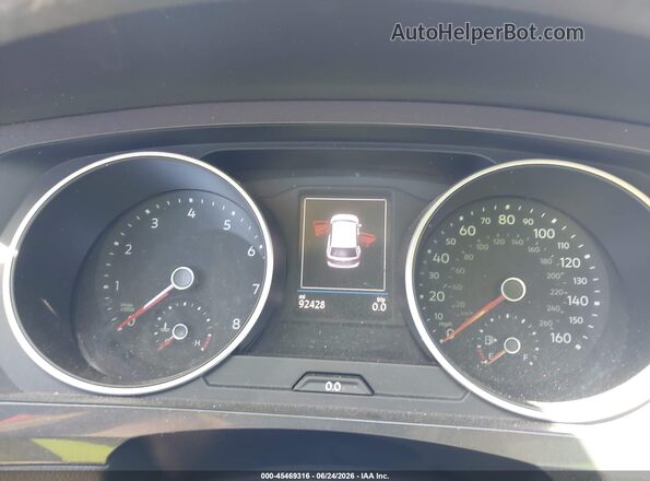 3VV3B7AX3LM045321 2020 VOLKSWAGEN TIGUAN Черный Вид задних сидений