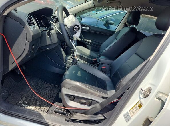 3VV3B7AX3LM068453 2020 VOLKSWAGEN TIGUAN White 
