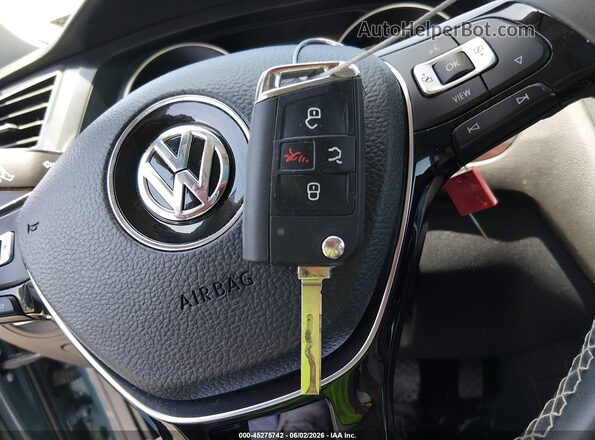 3VV3B7AX3MM040783 2021 VOLKSWAGEN TIGUAN Teal წინა პანელის ხედი