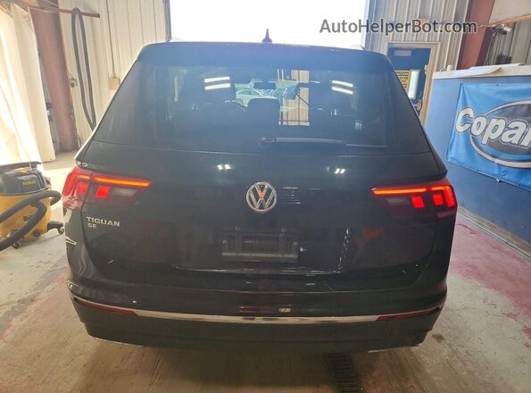 3VV3B7AX3MM113456 2021 VOLKSWAGEN TIGUAN Black Հետևի տեսք